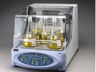 Thermo ScientificTM MaxQTM 4000  / u