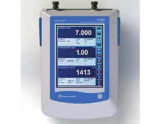 Fisher ScientificTM accumetTM XL500 pH / mV / Temp / ISE / Conductivity ⶨ